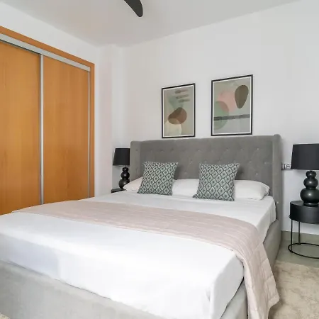 Sanders Uptown - Cute One-bedroom Near City Center Apartment