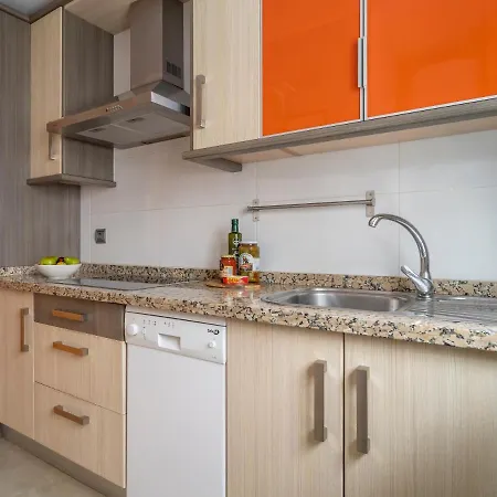 Apartamento Sanders Uptown - Cute One-bedroom Near City Center *